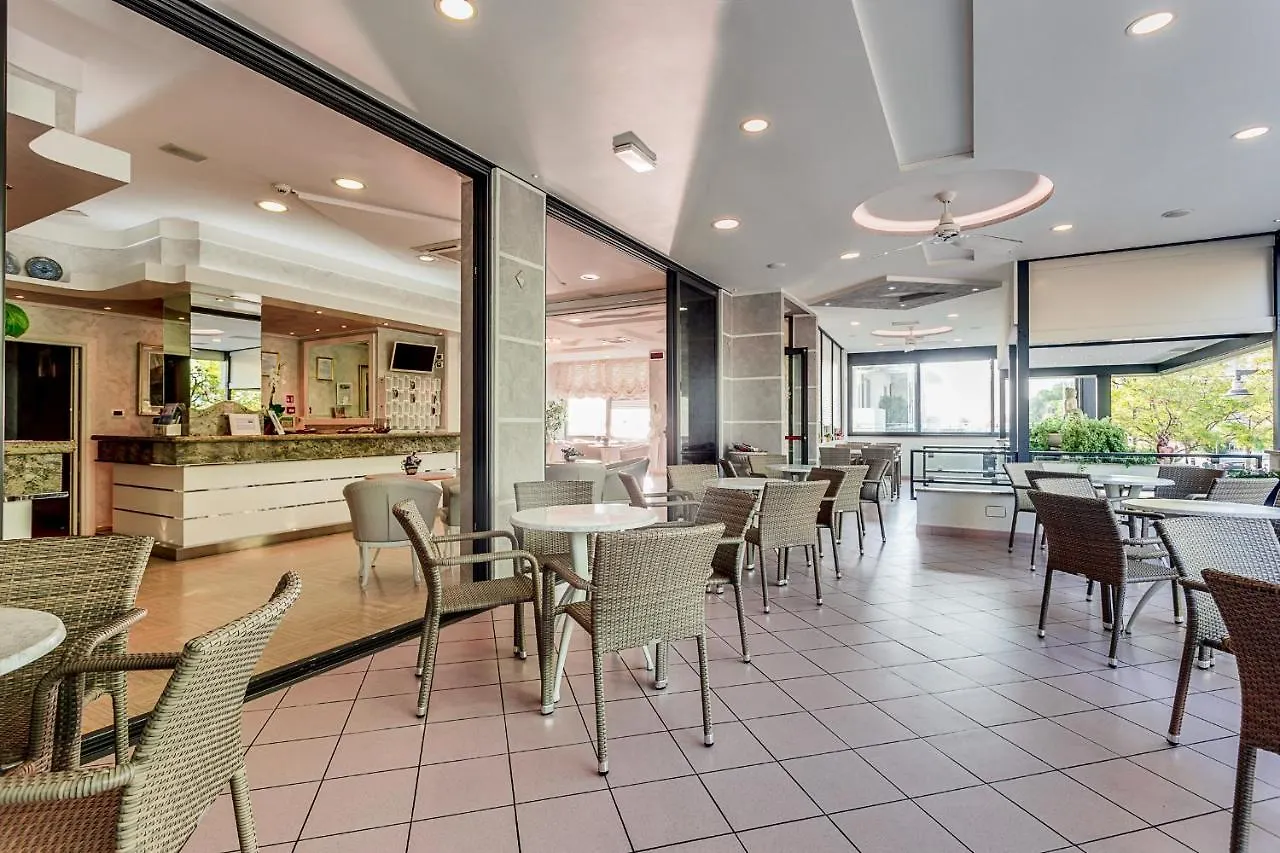 גאטאו א מארה Hotel Bamby איטליה
